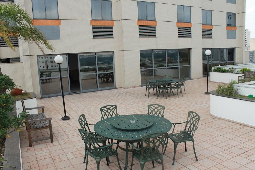 Monreale International Airport 4*